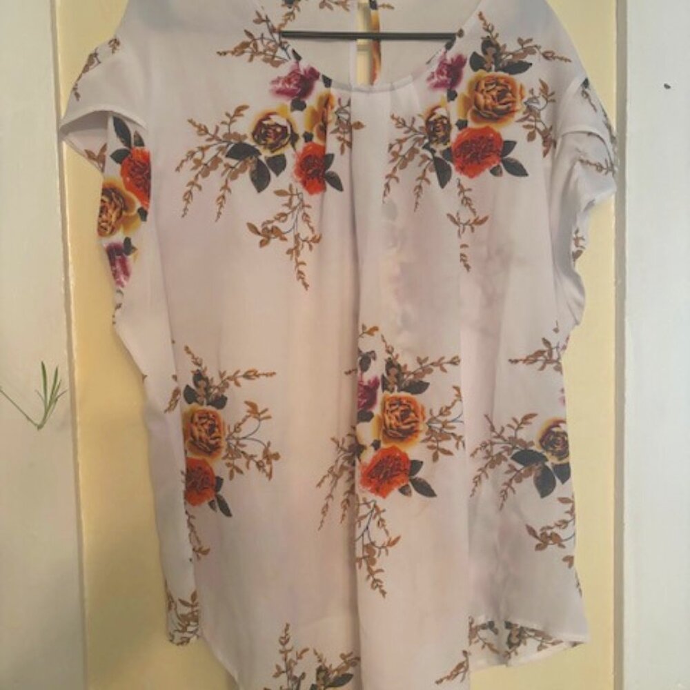 SHEIN CURVE Floral Print Blouse 4XL